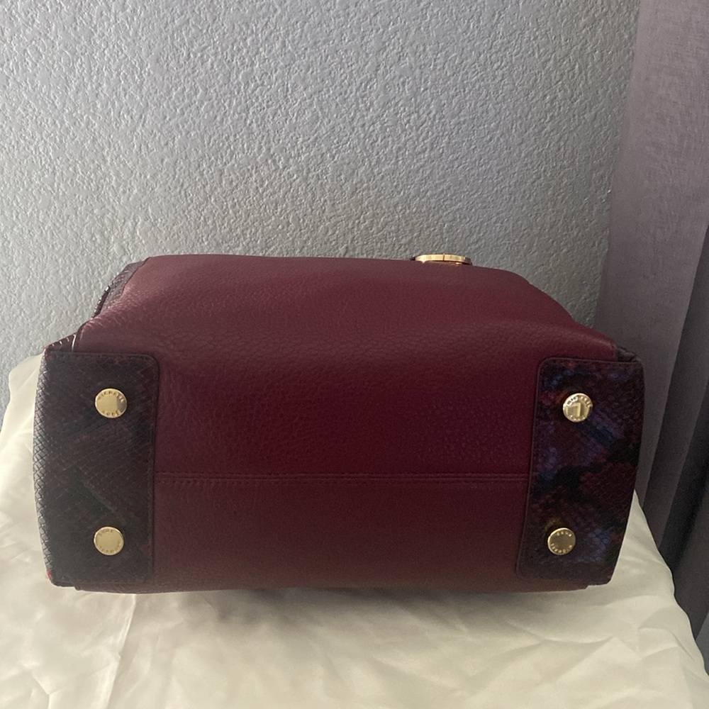 🌟SOLD🌟 Michael Kors Riley - Picture 5 of 5